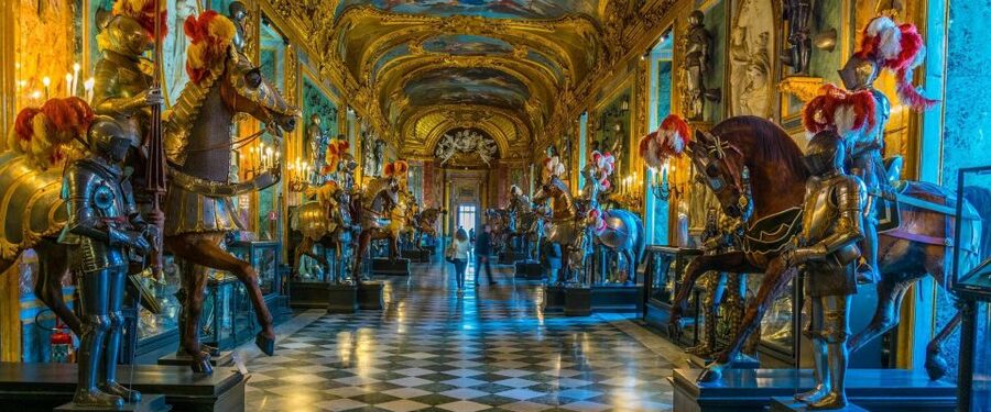 Royal Palace of Turin Skip-the-Line Ticket and Guided Tour - The throne hall, ballroom, and gallery