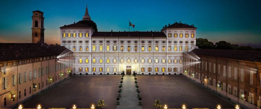 Royal Palace of Turin Skip-the-Line Ticket and Guided Tour - The royal apartments and Savoy style