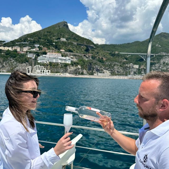 Salerno: Amalfi Coast Cruise with Lunch, Aperitif & Swimming - Praiano and the Positano lunch stop