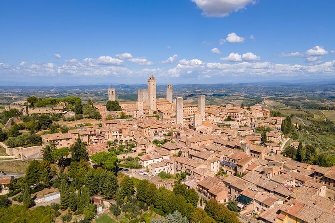 San Gimignano, Siena, Monteriggioni, Chianti Day Trip with Lunch & Wine Tasting - Why this Florence day trip works
