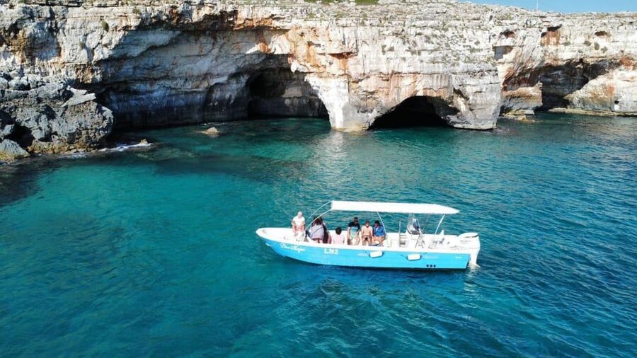 Santa Maria di Leuca: Capo di Leuca Boat Tour - Why Capo di Leuca is best seen from the sea