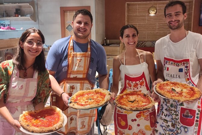 Semi-Private Pizza Making Experience in Naples with Drink - Meeting at Neptune’s Fountain Near the Port
