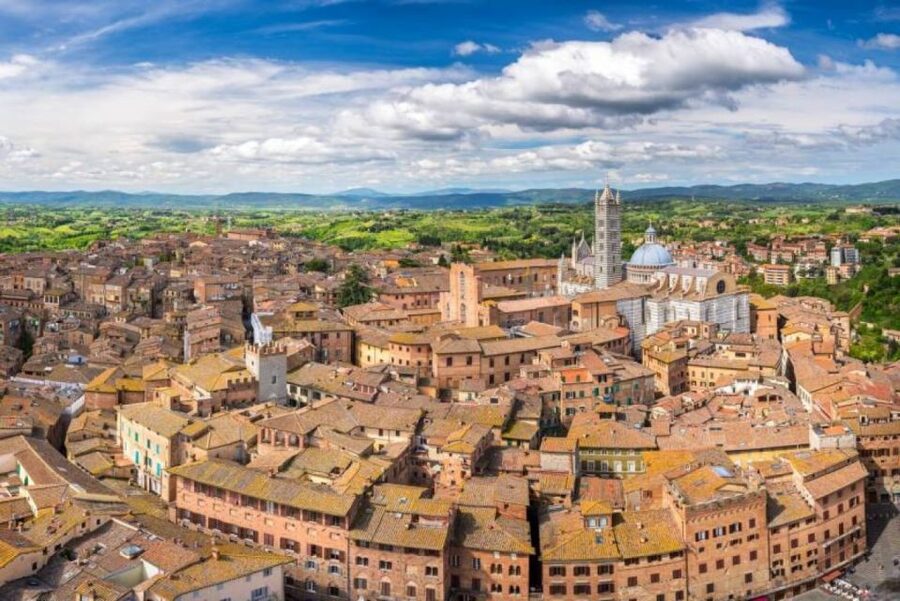 Siena: 3h Private City Walking Tour with Optional Cathedral - Why Siena makes a private walking tour worthwhile