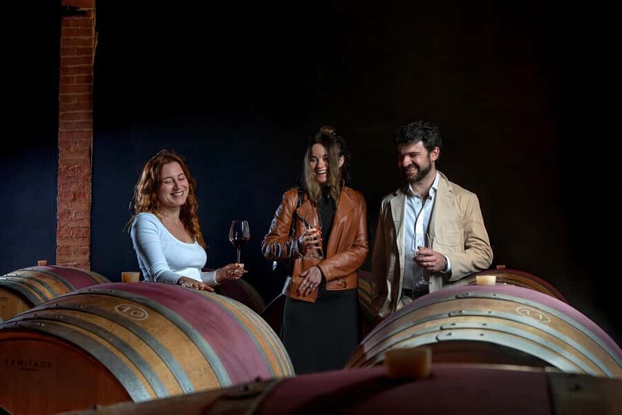 Siena: Educational Wine Tour & Tasting - My call on La Lastra near Siena