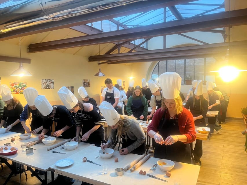 Siena: Pasta and Tiramisu Cooking Class with Wine - A hands-on start at Trattoria Fonte Giusta