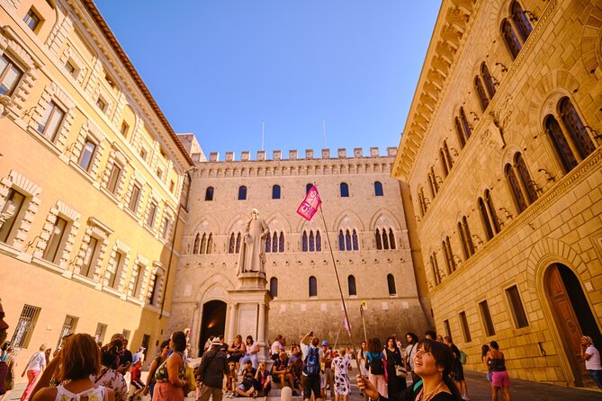 Siena, San Gimignano and Chianti Wines Day Tour from Florence - The real issue: group size and languages