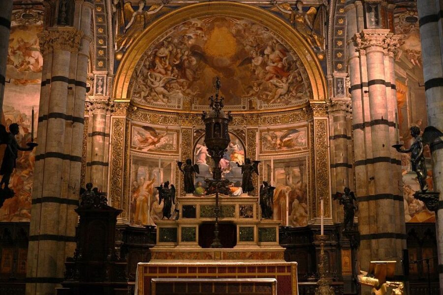 Siena Walking Tour with Cathedral and Crypt & Museum Option - Is $95.16 a fair price?