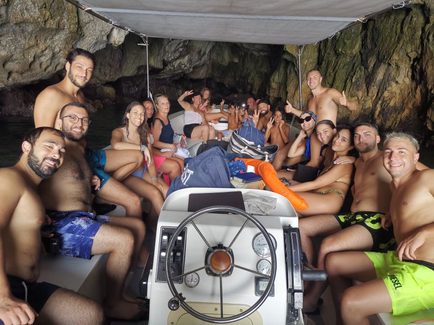 Siracusa: Ortigia Boat Tour with Marine Grotto - Why seeing Ortigia from the water matters