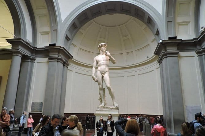 Small-group Accademia tour with skip-the-line access to David - Why Accademia deserves more than a David photo
