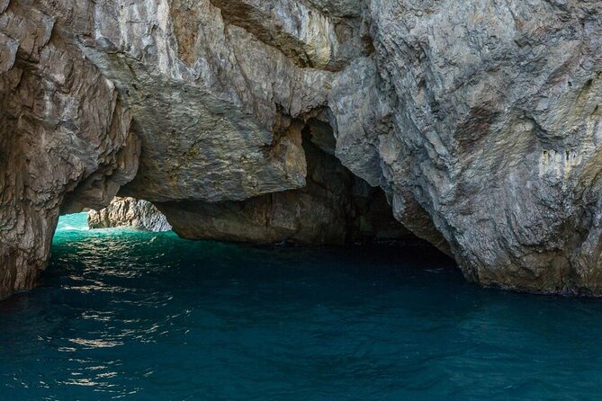 Small Group Capri Island Boat Ride with Swimming and Limoncello - Key points to know before you book