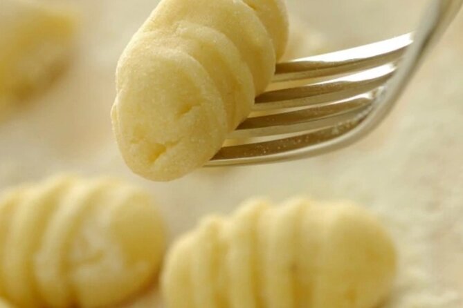 Small-Group Cooking Class in Positano: Gnocchi, Tiramisù & Drinks - The meal includes much more than your two recipes