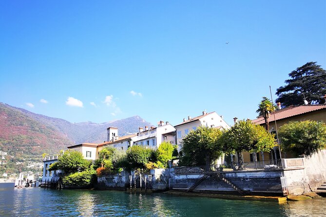 Small-Group Lake Como & Lugano by Swiss Train + Boat Cruise - The train to Lugano and the Swiss border