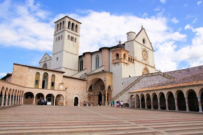 Small Group Tour of Assisi and St. Francis Basilica - Key points to know before booking