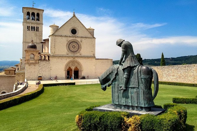 Small Group Tour of Assisi and St. Francis Basilica - Entering the lower Basilica of St. Francis