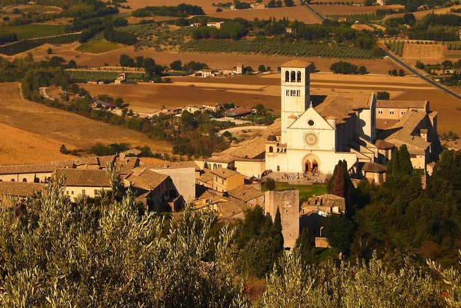 Small Group Tour of Assisi and St. Francis Basilica - Saint Rufino and the story of Assisi’s saints