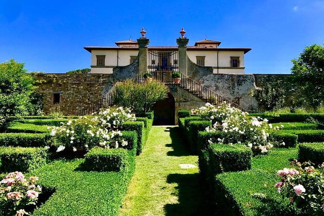 SMALL-GROUP Wine Safaris: Tuscan Wine Tasting Tours from Florence - The Val d’Orcia day for Brunello and Vino Nobile