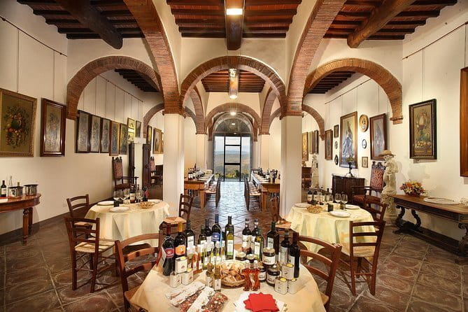 Small-Group Wine Tasting Experience in the Tuscan Countryside - The wineries change, so keep expectations flexible