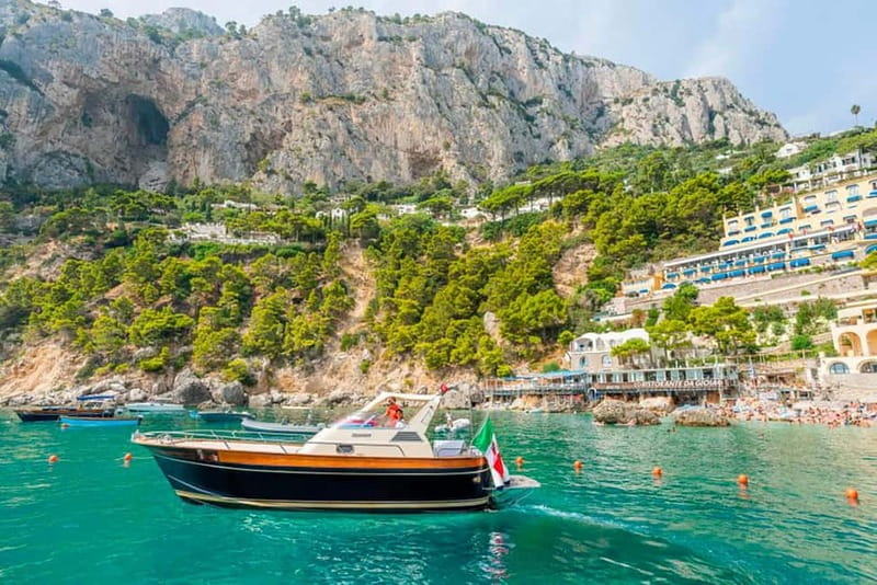 Sorrento: Positano & Amalfi Coast Small-Group Boat Tour - Cruising past the Amalfi Coast cliffs