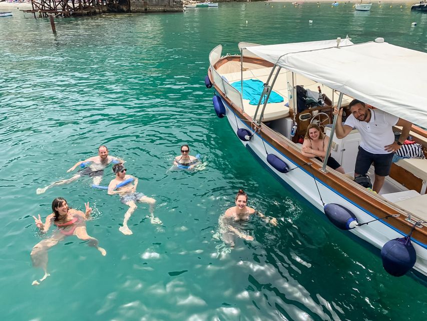 Sorrento: Sightseeing Cruise with Limoncello Tasting - Queen Giovanna’s baths and ancient ruins