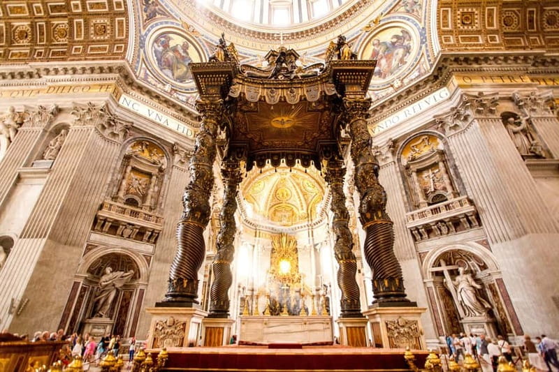 St Peter's Basilica Express Guided Tour with Dome Climb - Papal tombs and the final basilica time