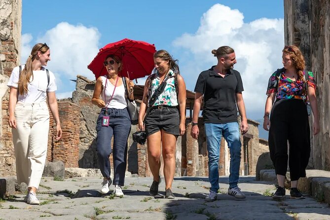 Stories of Pompeii: Small Group tour with archeology expert guide - Theatre, amphitheatre, and public entertainment