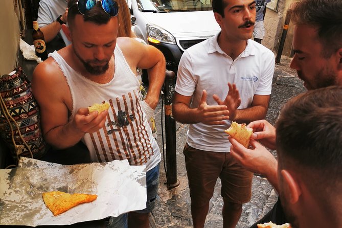 Street food in Naples with 6 Stops and Limoncello - Key points before you book