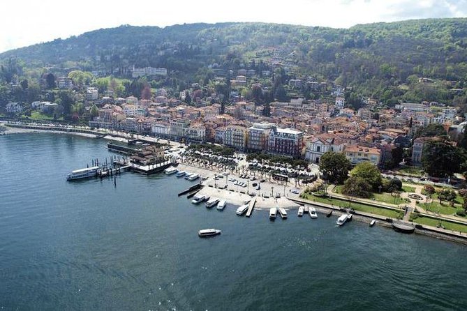 Stresa: 1-Day 3 Borromean Islands Hop-On Hop-Off Boat Tour - Isola dei Pescatori, the island for lunch