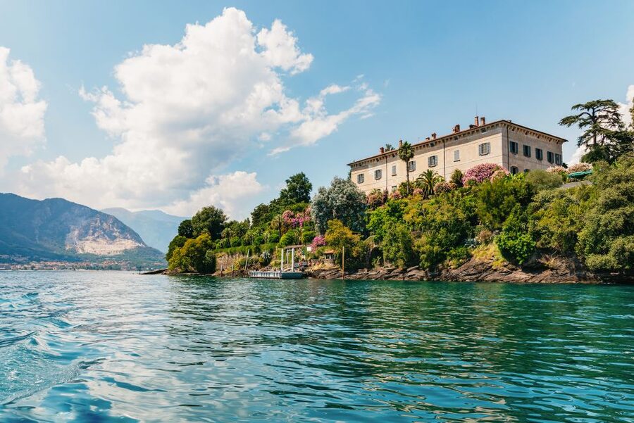 Stresa: 3 Borromean Islands Hop-On Hop-Off Boat Tour - A sensible one-day schedule