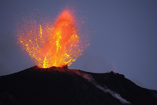 Stromboli: sunset trekking to Sciara del Fuoco - Ashàra - Returning after dark with a headlamp