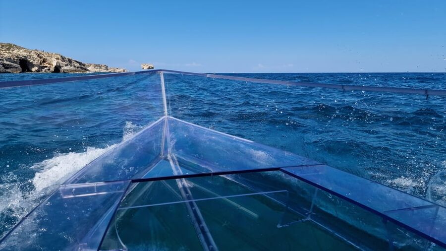 Syracuse: Coast and Sea Caves Full Transparent Boat Tour - The marine caves and short cave visits