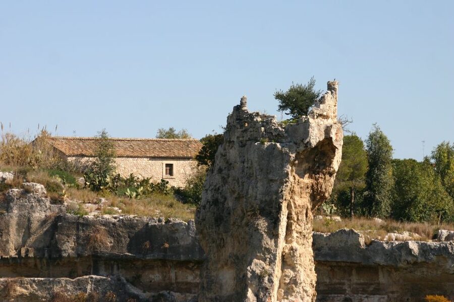 Syracuse: Neapolis Archaeological Park Small Group Tour - The Altar of Hieron II