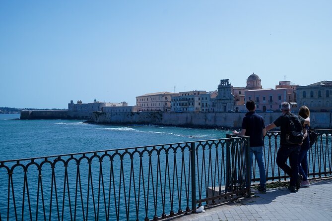 Syracuse, Ortigia and Noto walking tour from Catania - How much guiding will you really receive?