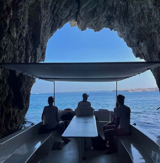 Syracuse: Ortigia Island and Sea Caves Boat Tour with Drinks - Why one hour on the water works so well