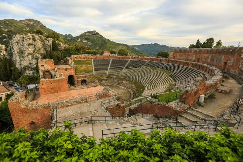 Taormina: Ancient Theater Skip-the-Line Ticket & Audio Guide - Why Taormina’s ancient theater deserves your time