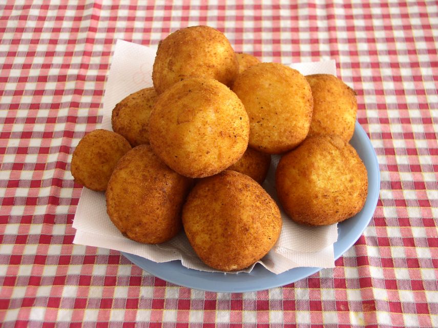 Taormina: Arancino Making Class with Drinks - Making Sicily’s famous rice snack in Taormina