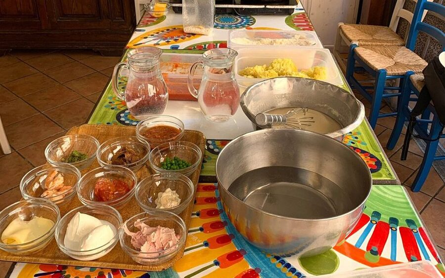 Taormina: Arancino Making Class with Drinks - The chefs shape the mood