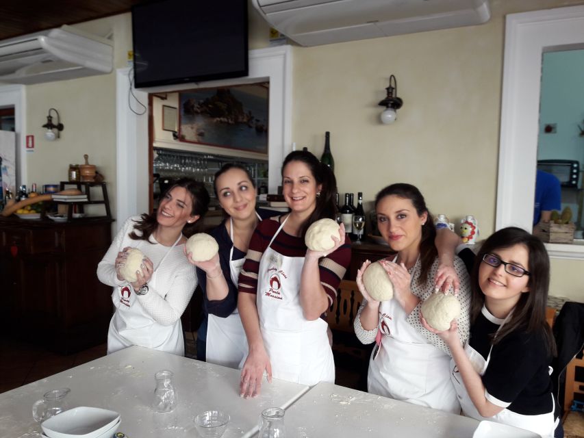 Taormina: Half-Day Pizza Making Class - Starting at Porta Messina in Taormina