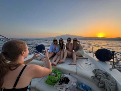 Sunset Boat Tour with Dolphin Watching & Aperitif