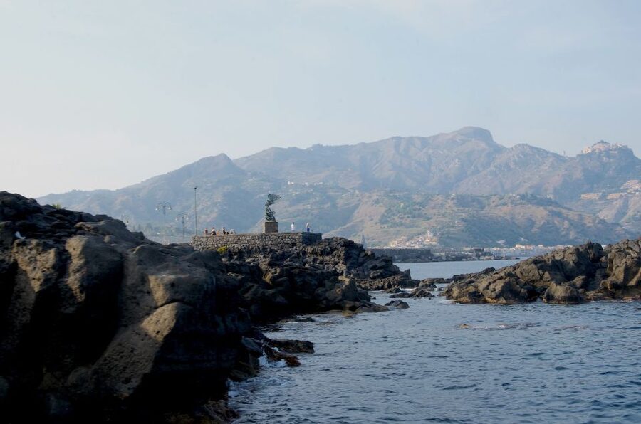 Taormina: White Lotus Tour - Who Will Enjoy This Most