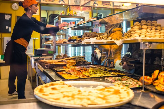 Taste Genoa: A Full Meal Walking Food Tour by Do Eat Better - Stop four: a sweet finish at Piazza De Ferrari