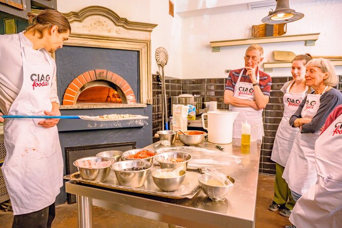 The Italian Way: Pizza and Gelato Class with Unlimited Wine - Key points before you book
