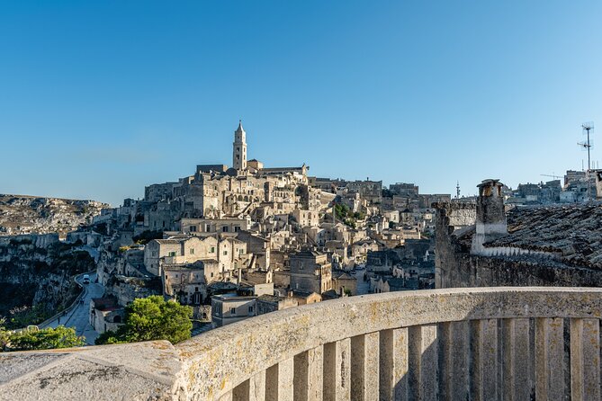 The Sassi of Matera - Reaching Piazza Duomo and the Sasso Barisano view