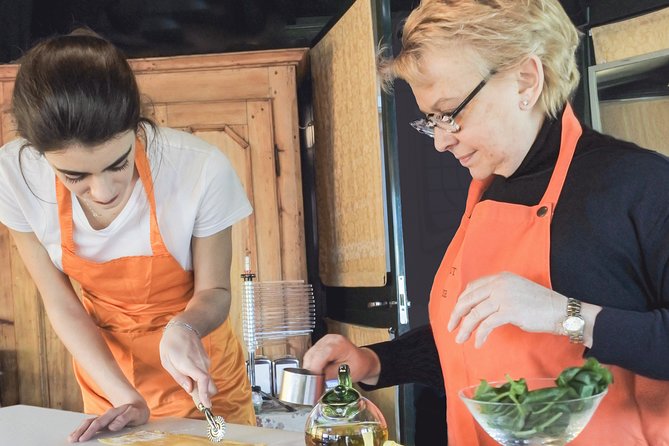 The Secrets to Learn Fresh Pasta and Tiramisù in a Glam Home - A cooking class inside an elegant Milanese home