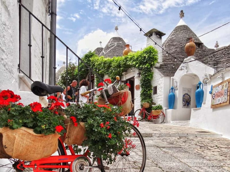 Tour of Alberobello and Guide to Matera, from Bari - Key points at a glance