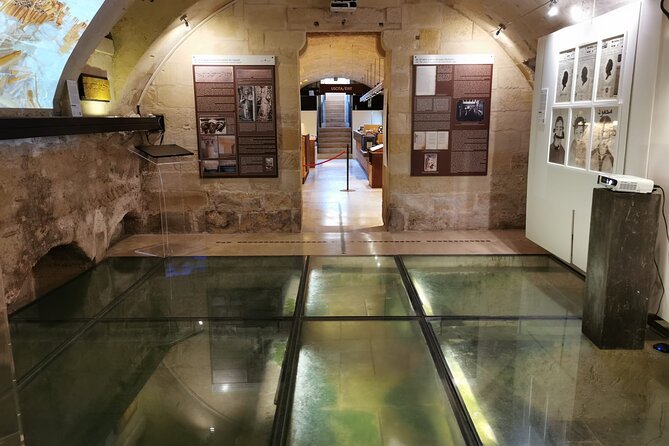 Tour of Lecce with a visit to the basement of the ancient synagogue - Timing, meeting point, and cancellation rules