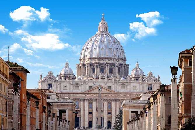 Tour of St Peter's Basilica with Dome Climb and Grottoes - Key points to know before booking