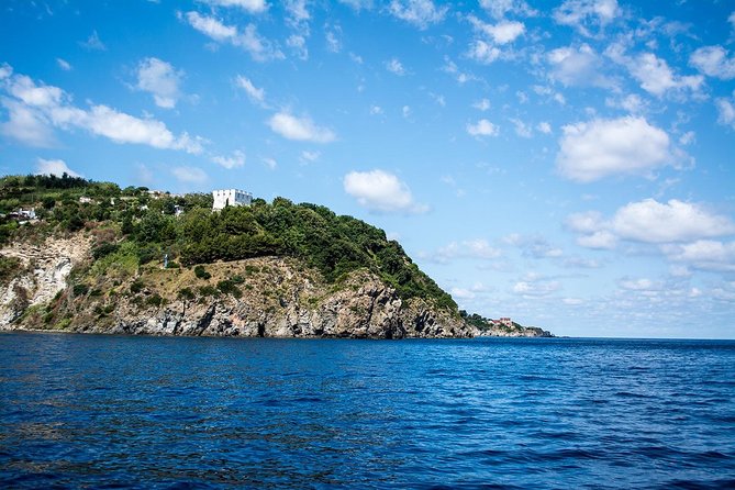 Tour of the island of Ischia in schooner - Lacco Ameno and the final stretch