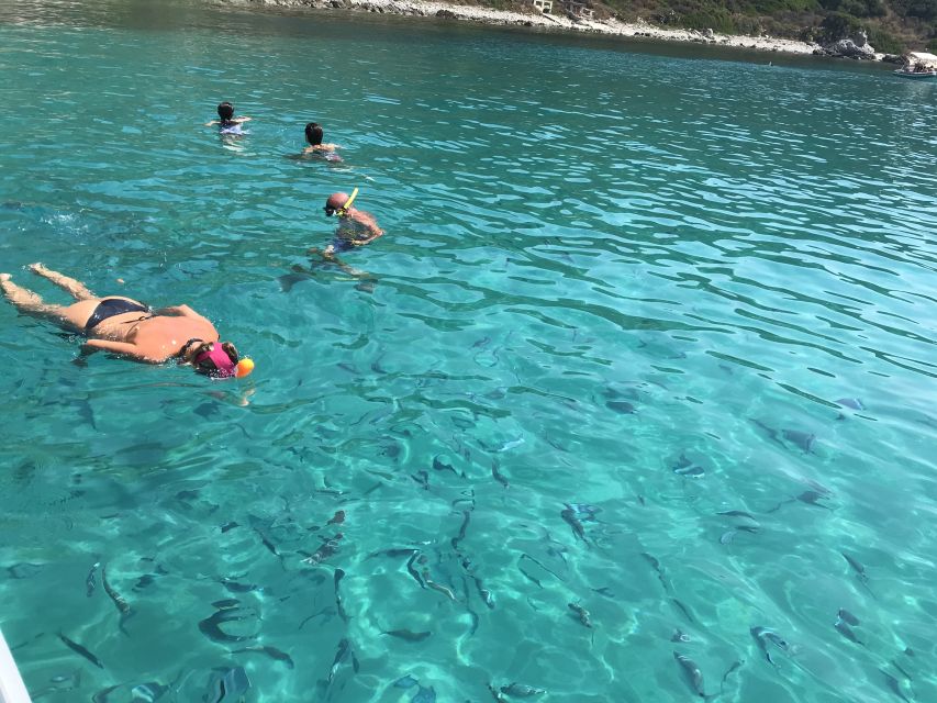 Tropea: Capo Vaticano Boat Trip with Snorkeling & Drink - Riaci Bay on the way back