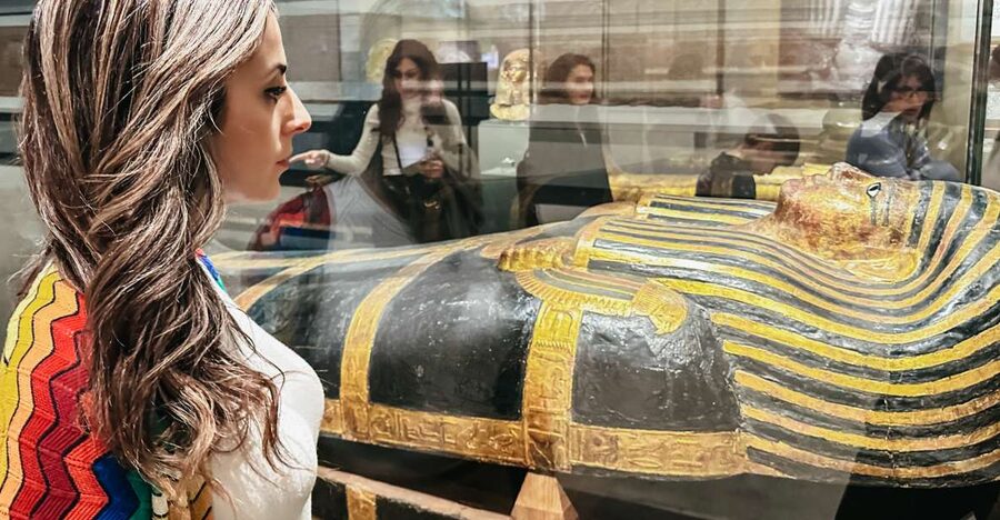 Turin: Guided Egyptian Museum Tour - Royal jewelry and the objects that make history personal
