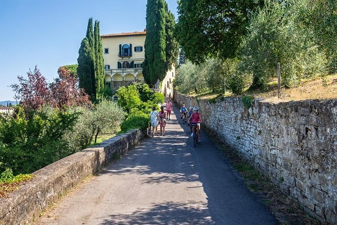 Tuscany Bike Tour with Wine, Oil and Food in the Florentine Hills - Key details before you book